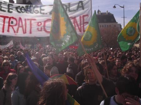 manif anti-CPE 04.04.2006